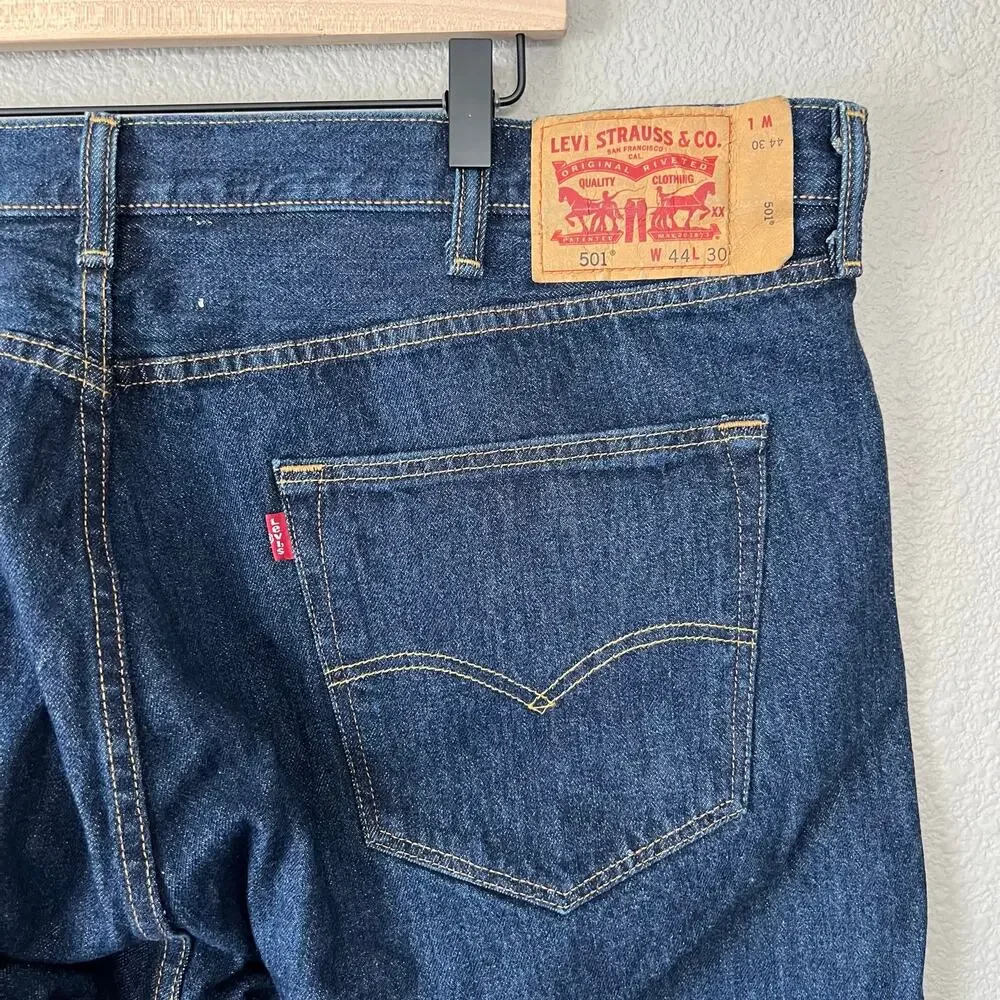 Levi's 501 Dark Wash Button Fly Mens Ridged Denim Jeans W44 L30 Pockets Cotton